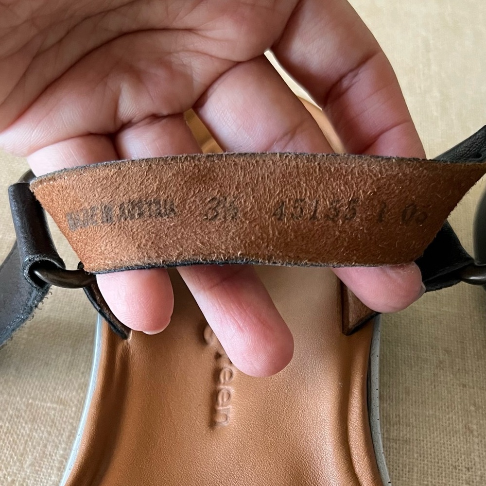 Paul Green Black Sandals with Textured Straps - Picture 7 of 7